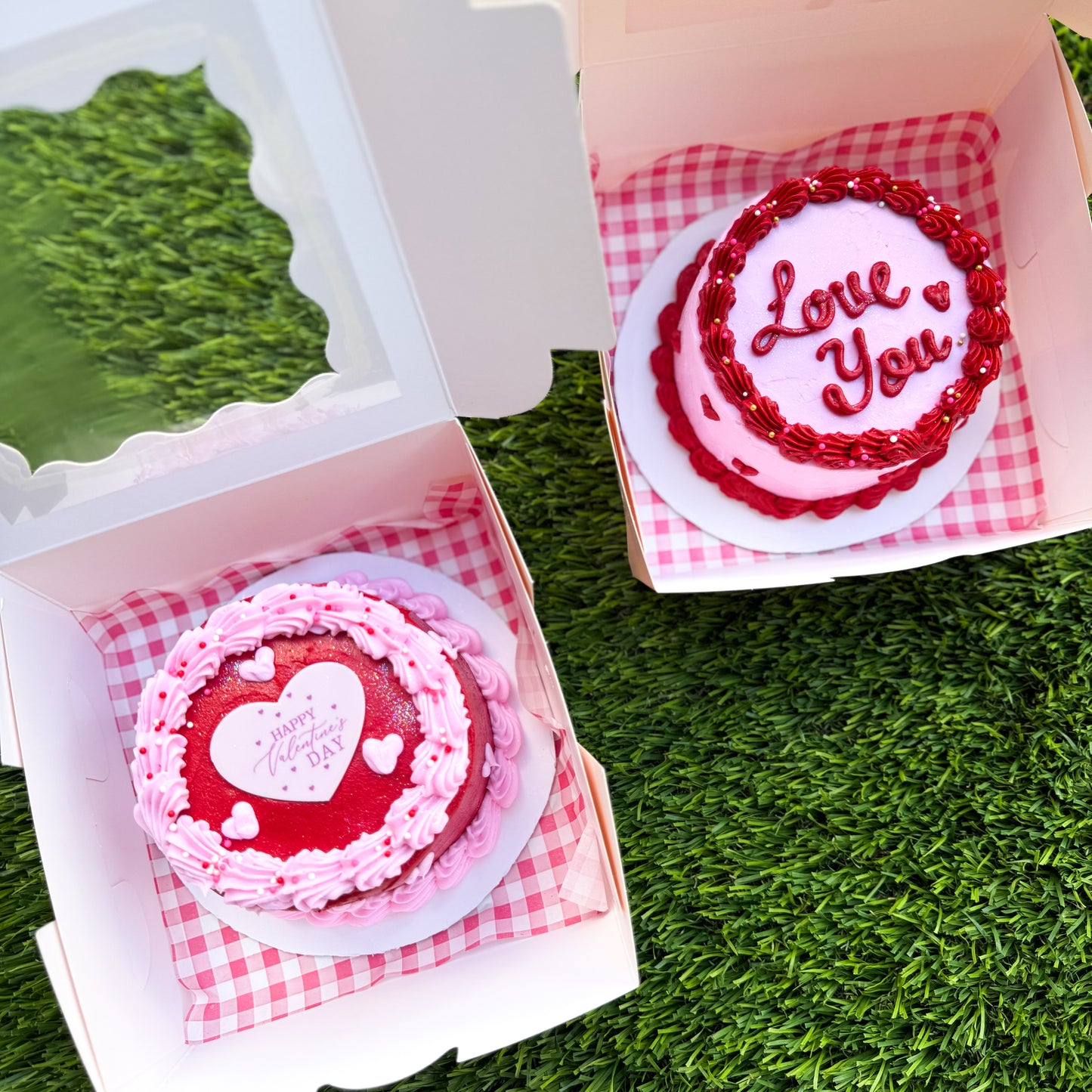 Amor en Miniatura (Mini Cake 4”)